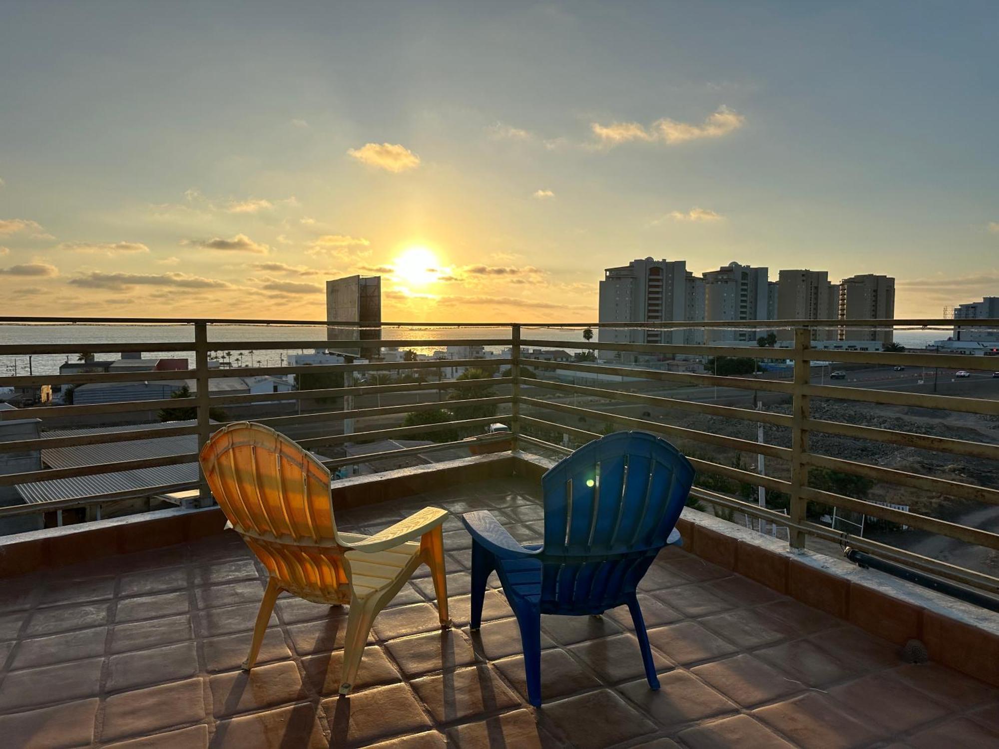 Las Mariposas Mini Suites Rosarito Exterior foto